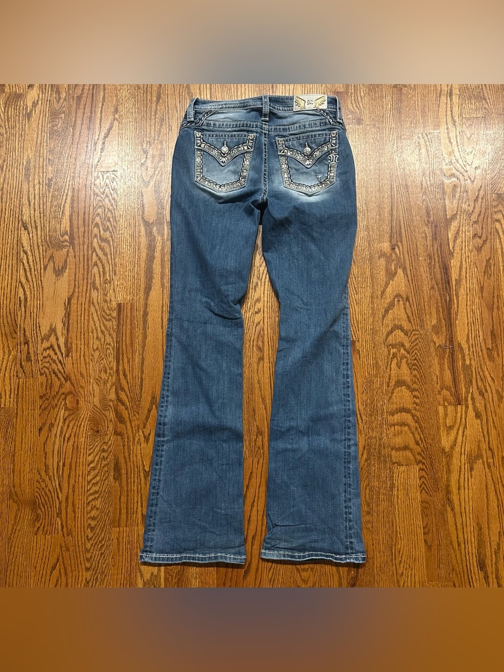 Miss Me Easy Mid Rise Bootcut Jeans Sz28x34 M9235B Embroidered Y2K Bedazzled